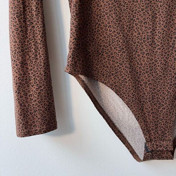 Gaze Women's Brown Leopard Print Long Sleeve Bodysuit Size Small - Picture 3 of 7